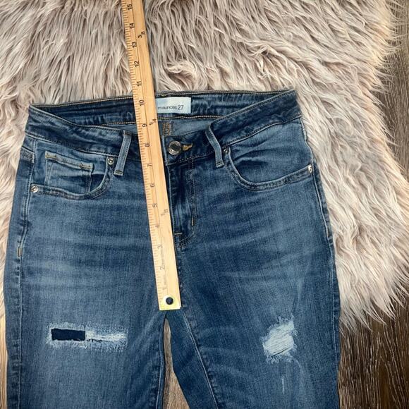 Maunces Women's Skinny Distressed Jeans - Picture 6 of 10